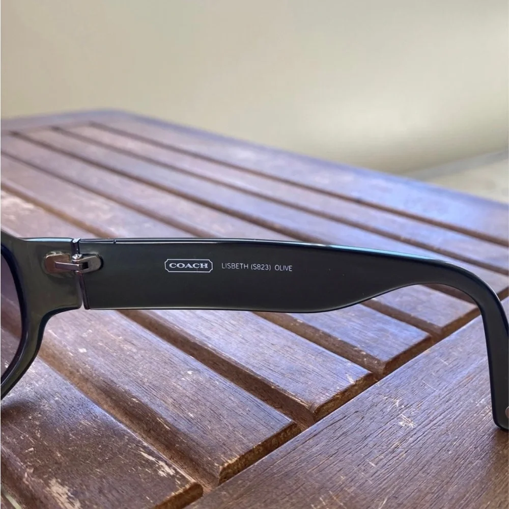 Coach Sunglasses- Lisbeth in Olive frames - Picture 5 of 11